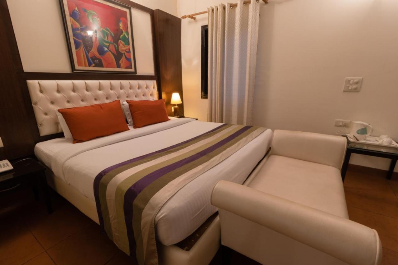 Naturoville Wellness Resort Rishikesh - Surrounded By Nature, Rooted In Wellness Doiwāla Dış mekan fotoğraf